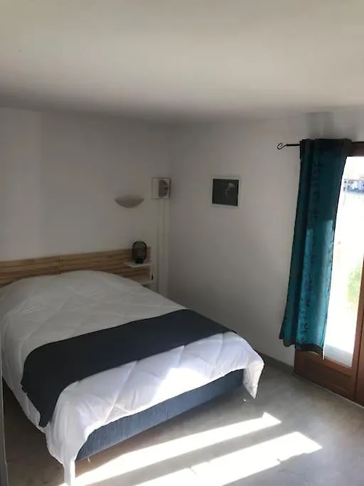 Villa Campagne Camarguaise à Les Les Saintes-Maries-de-la-Mer Hébergement de vacances